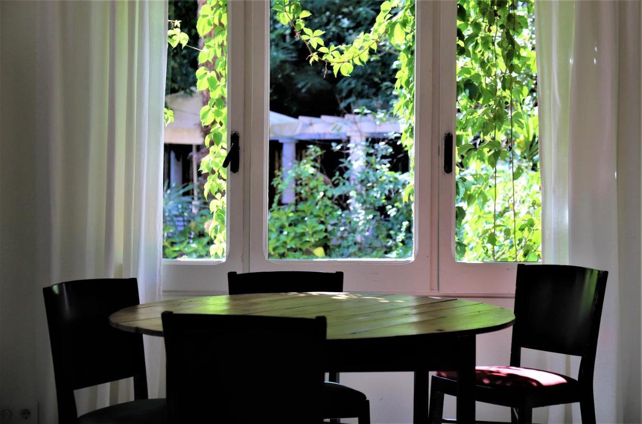 Hostal Montsoliu Arbúcies المظهر الخارجي الصورة