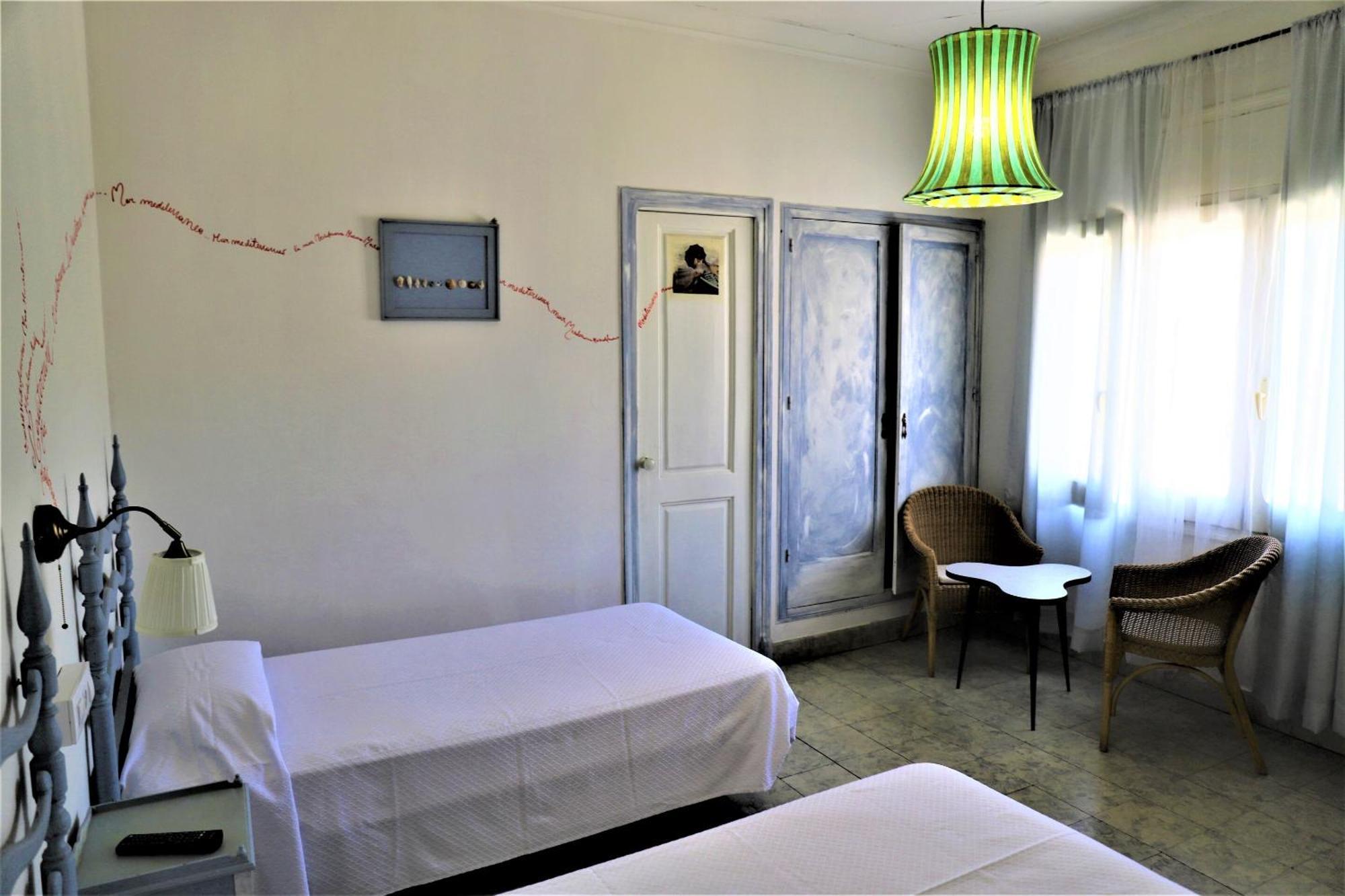 Hostal Montsoliu Arbúcies الغرفة الصورة