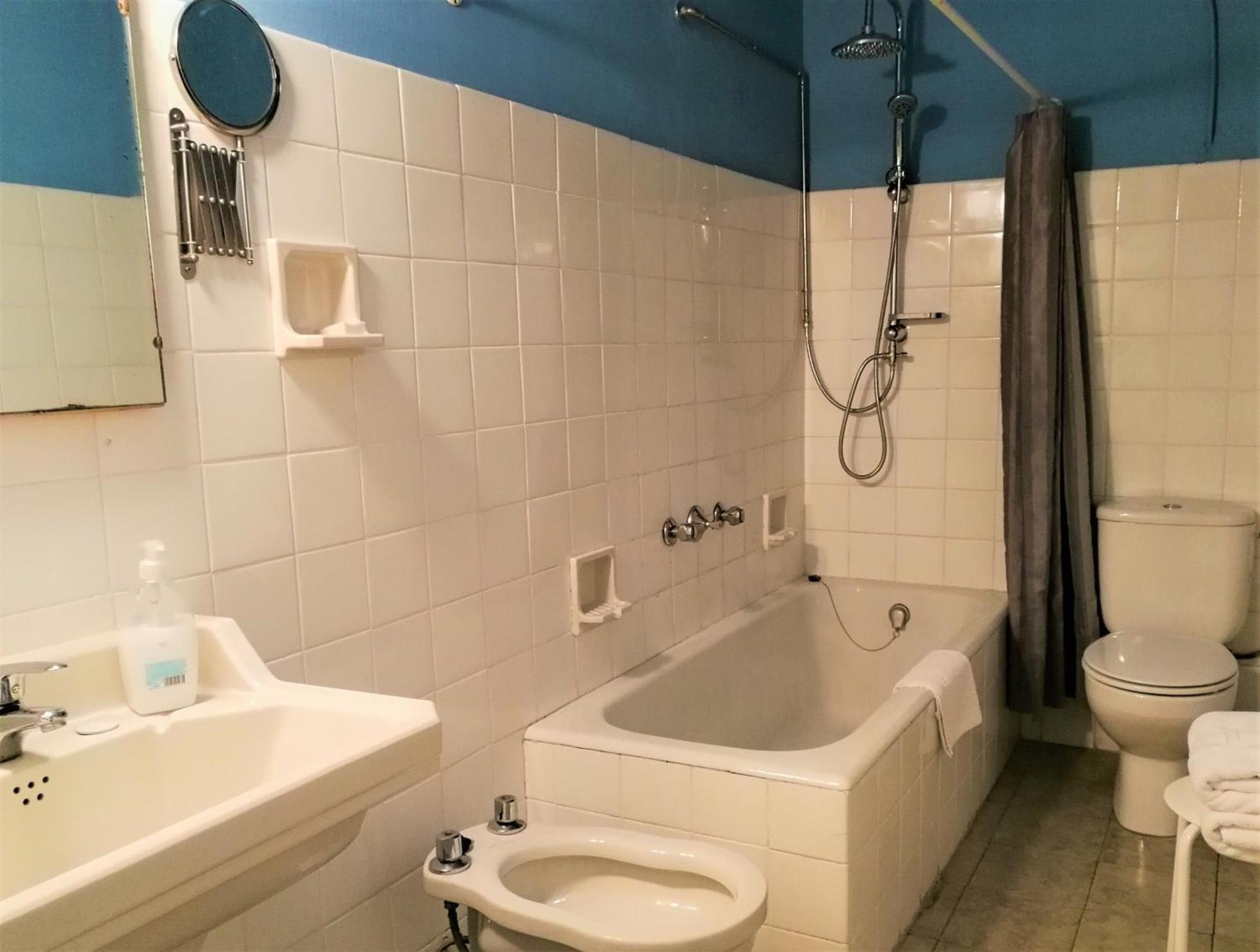 Hostal Montsoliu Arbúcies الغرفة الصورة